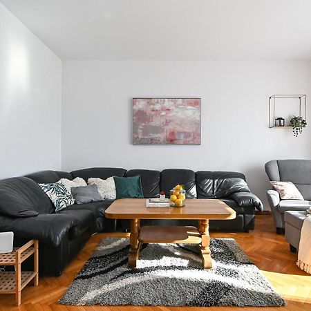 Holiday House Vukman Трогир Экстерьер фото