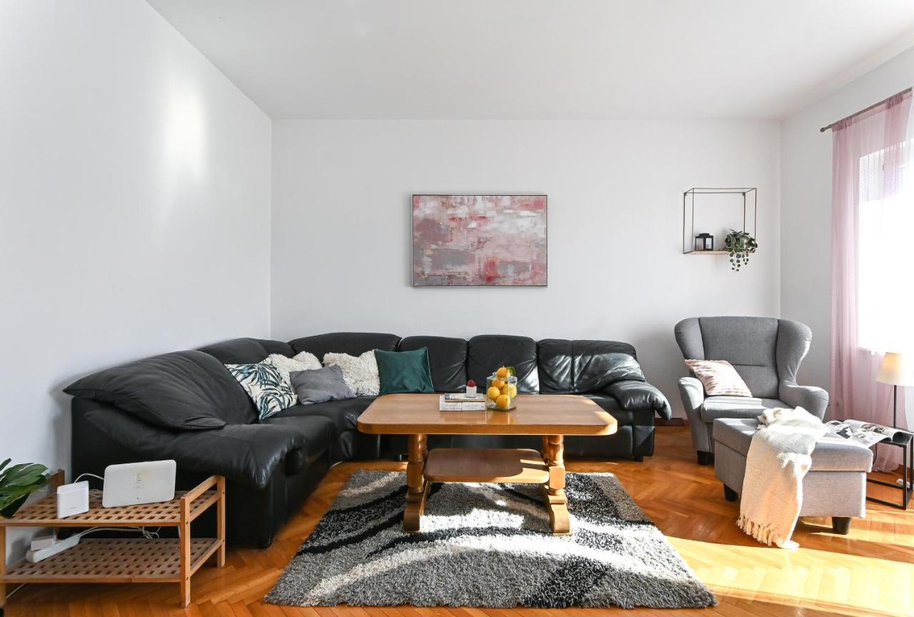 Holiday House Vukman Трогир Экстерьер фото