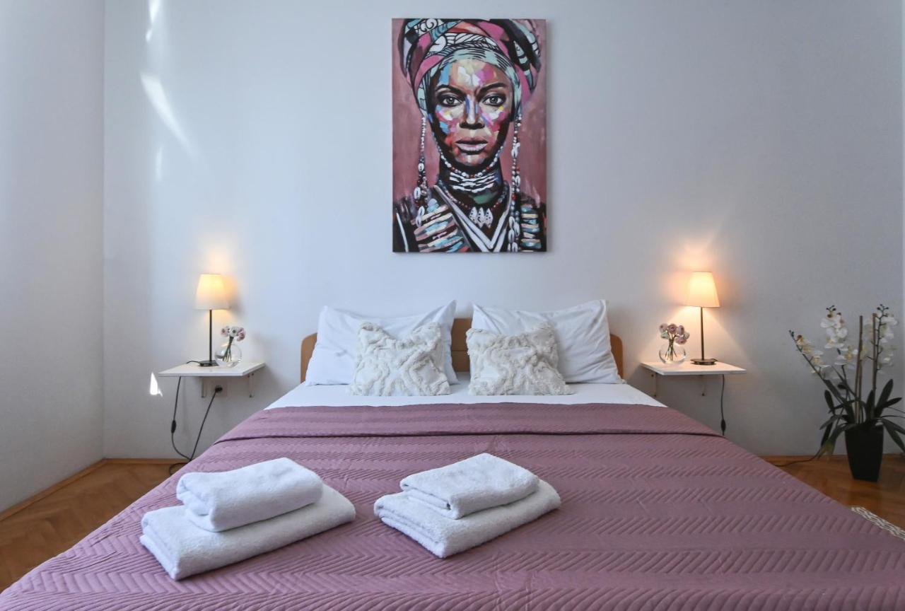 Holiday House Vukman Трогир Экстерьер фото
