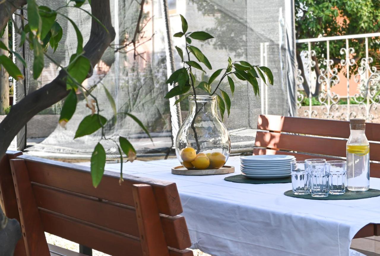 Holiday House Vukman Трогир Экстерьер фото