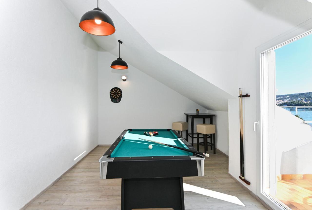 Holiday House Vukman Трогир Экстерьер фото